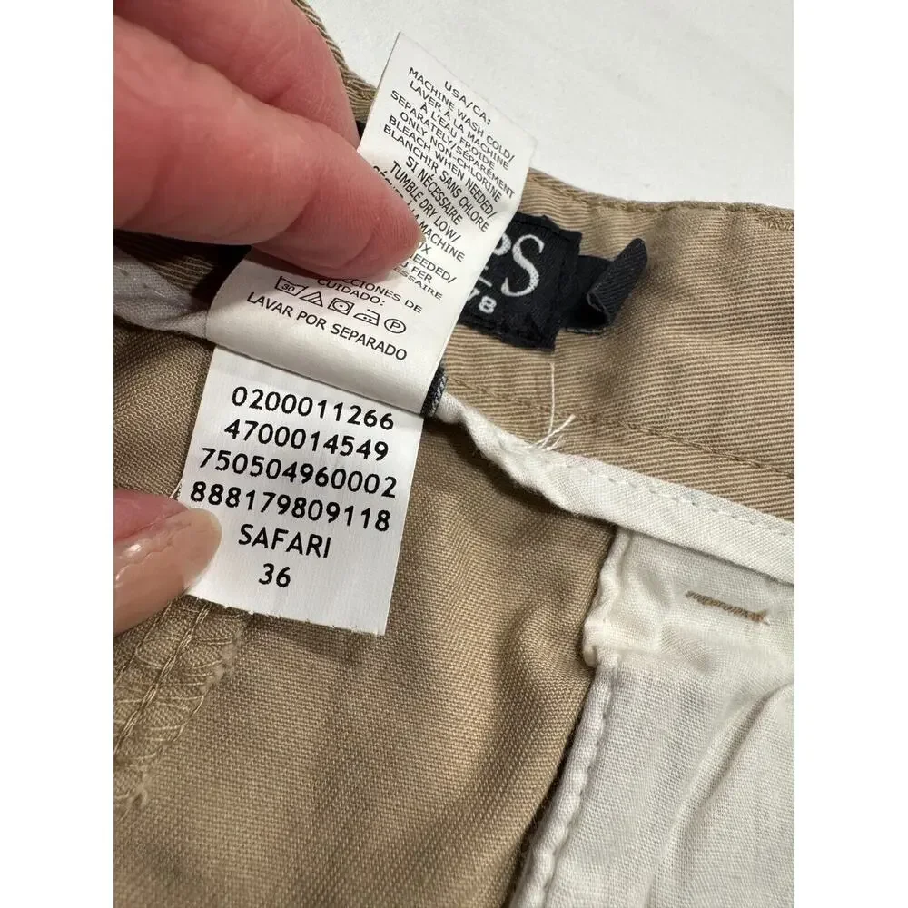 CHAPS Men's Lead Table Safari Chino Shorts‎